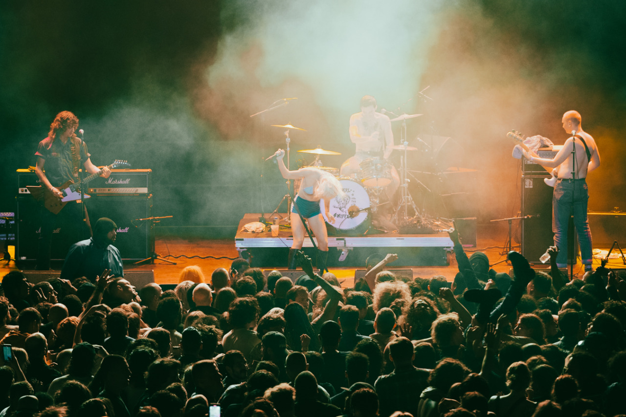 Amyl and the Sniffers Deliver at Their Biggest Show to Date