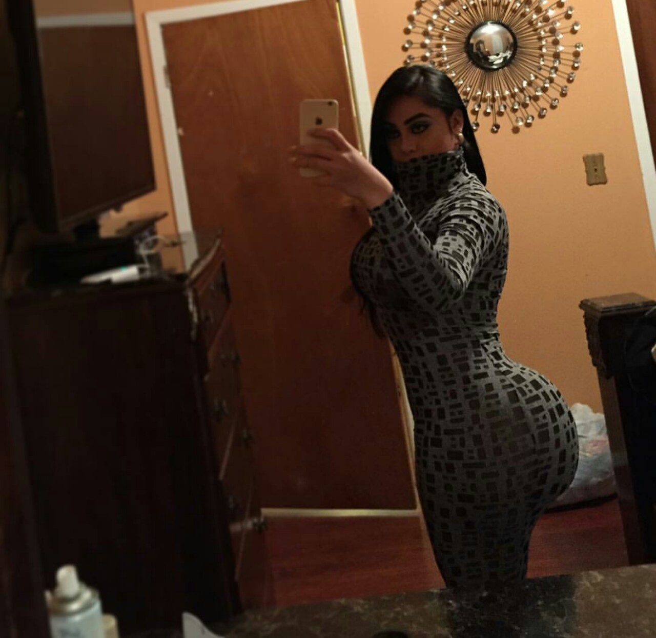 exxxoticthings:  mASSive ASS