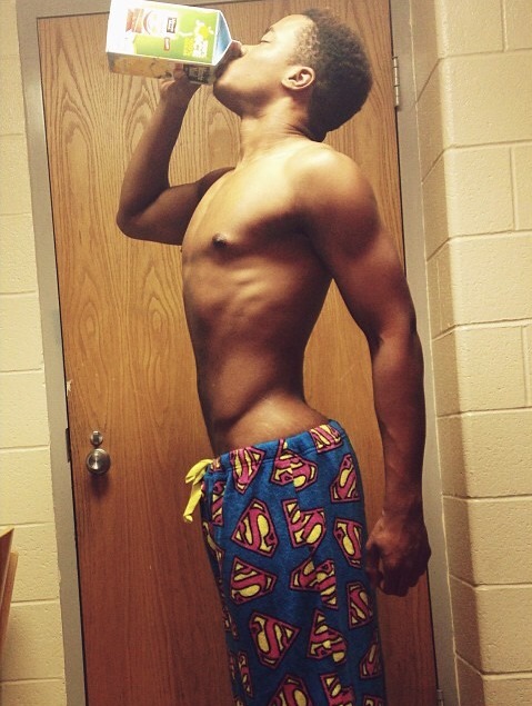 allhailtheblackmalebooty:  jamaicanbuddy:  Got Juice? Follow my Blog: JamaicanBuddy.tumblr.com