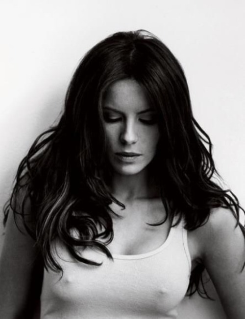majjesticcelebs: Sexiest Woman Alive since 2004 2009 - Kate Beckinsale