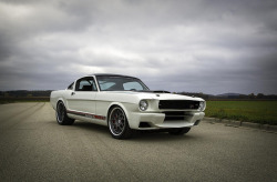 ford-mustang-generation:  Ringbrothers Ford