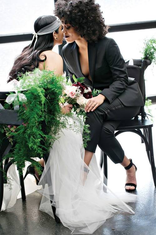 elixhermagazine:  This beautiful QWOC wedding will literally bring tears to your eyes.  oh my god ST