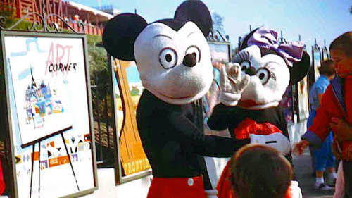 vintagedisneyblog:Frightening original Mickey & Minnie costumes at Disneyland 