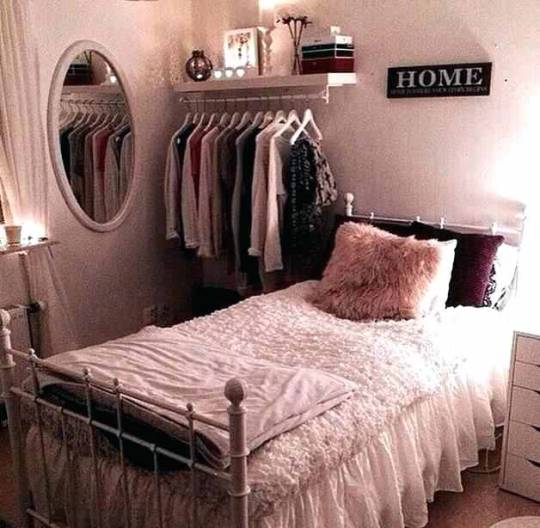 giggs11zanetti4:  Aesthetic Bedroom 📖