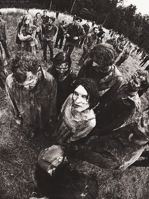 :  walkers - behind the scenes       