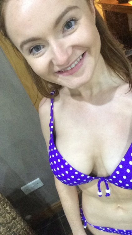 scottishfuntimegirls - 10 reblogs of slutty Rebecca and I’ll post...