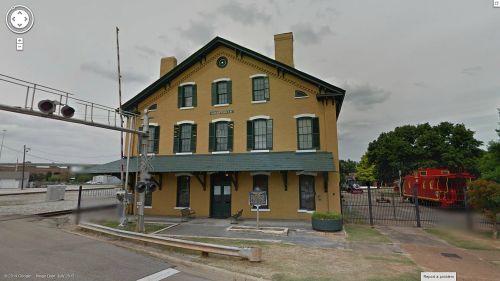 streetview-snapshots: Huntsville Depot, Church Street, Huntsville - formerly serving passengers and 