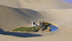 blazepress:  House in a Gobi Desert oasis. 