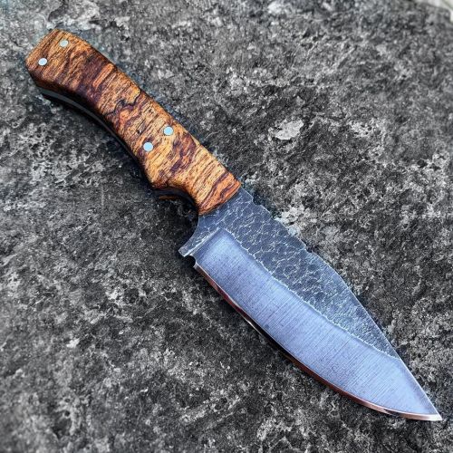 Spalted ambrosia pecan for the win! This EDC is headed out the door and ready for work! . . #knifeli