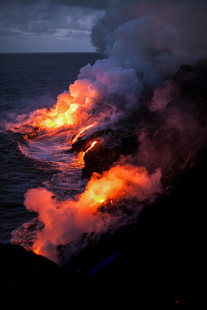 naturae:  Lava Flow in Hawaii (by MGMoscatello) 