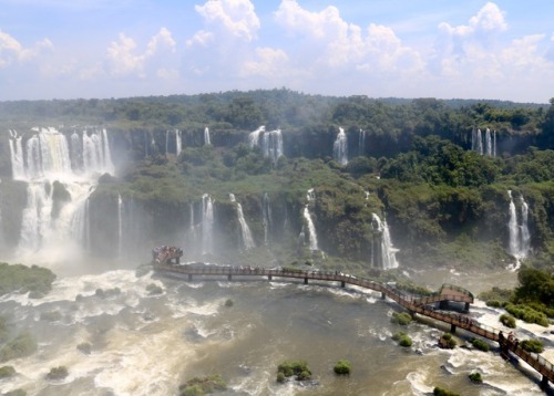 Iguaçu falls Wow, these waterfalls are amazing - we can definitely see why they are one of th