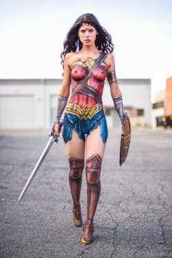 female-body-paint-canvas:  sheltiechicago: