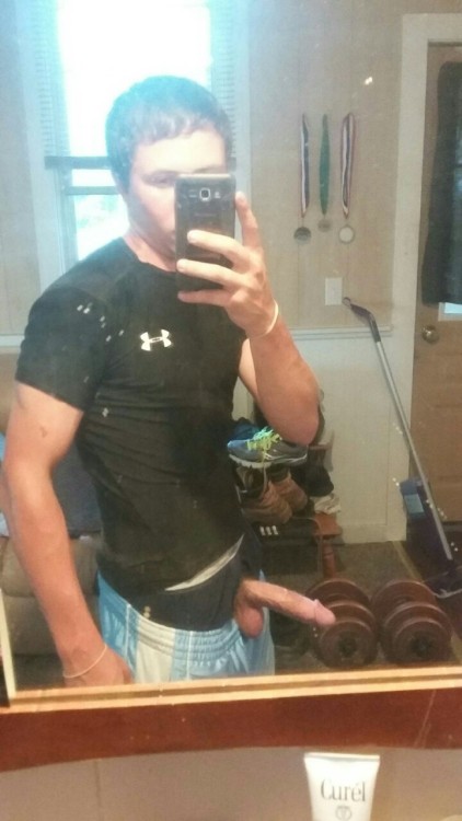 tinasissyslut:  So I’d like to stuff this cock inside you after you suck on it for some time. Maybe i can return the favor after?sucking it and being filled with it is great but im in full time chastity