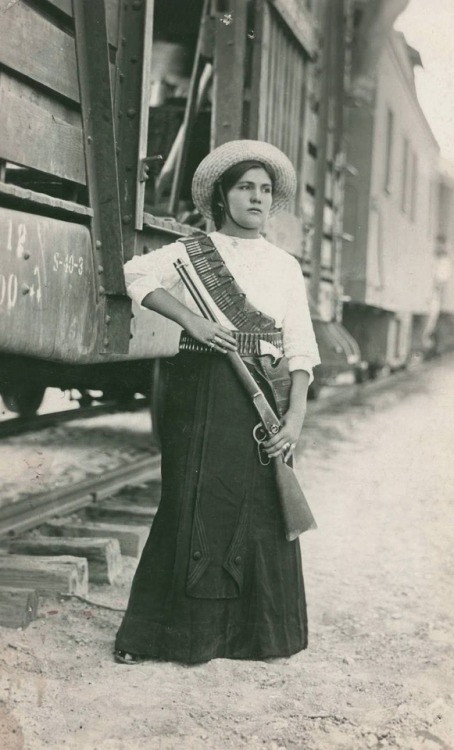 historium:A soldadera in the Mexican Revolution, 1910s