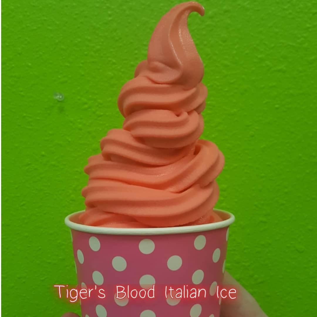 Skinny D&amp;#39;s Frozen Yogurt 🍧 &amp; Cakes 🎂 on Tumblr