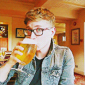 Tyler Oakley? More like iconic. (x)   This little cutie is amazing