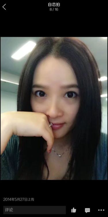 doublefaceboy: gangbangdpp: 骚逼人妻，带孩卖淫 其实家里不缺钱，但是老公满足不了。 孩子是出来卖淫时试钟怀上的，平时喜欢一边喂奶一边被灌精 孩子确实