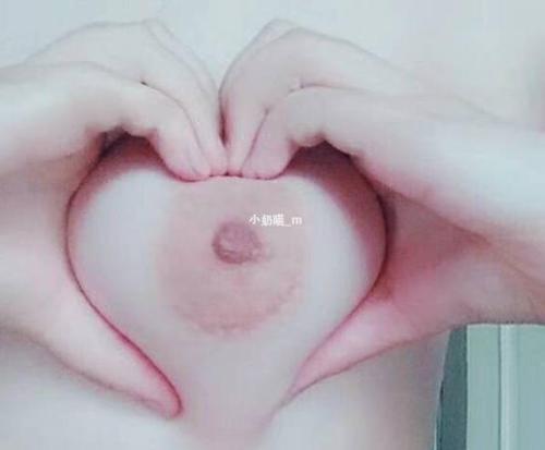 z-hentai-desu: 同学们上午好~爱你哟❤