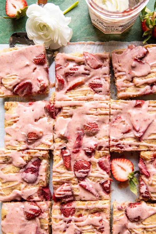 sweetoothgirl:    Strawberry White Chocolate Blondies