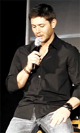 jacklesonmymind:  jensenfans:  Jensen + His Thighs // Requested by Anonymous  stop