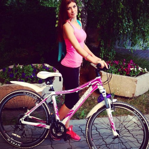 bikes-bridges-beer: #вело#velo#bikes#bicycle #gerls#cool#bike#велосипед#красотка#gerl#girls#girl#кра