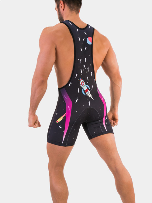 You will be sure to make an entrance with the colourfully daring design of this wrestling suit.  The