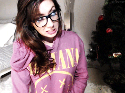gifsofremoval:  Ladies you can snapchat me at gifsofremoval or Submit your gifs to