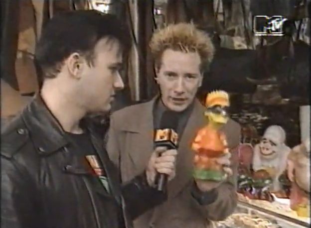 slicingeyeballs:
“ ‘120 Minutes’ Rewind: PiL’s John Lydon in Tijuana with Dave Kendall — 1992 | WATCH
”