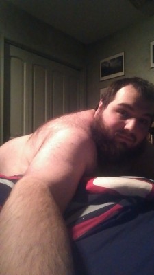 dveagle74:Feeling fat and sexy,  took pics