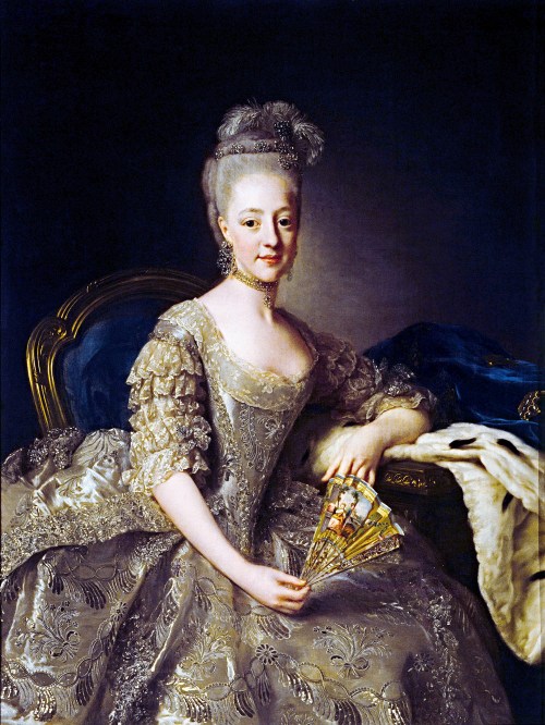 Wedding dress of Hedvig Elisabeth Charlotte, Queen of Sweden from 1774 with a portrait by Alxander R