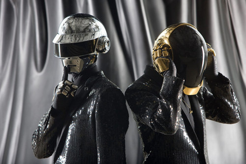hobbitdragon:fucking fashionable homoerotic robots