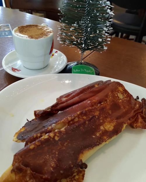 Caf Da Manh Bem Gostoso, Comeando As Comemoraes De Fim De Ano! #essepe #cappuccino #chilling #zf6 (at
