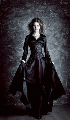 victorian-goth:  Victorian goth http://victorian-goth.tumblr.com/