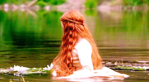 uncawanwo: Ophelia (2019) dir. Claire McCarthy