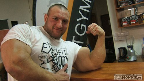 Porn photo musclelover:  Petr Brezna showing his huge