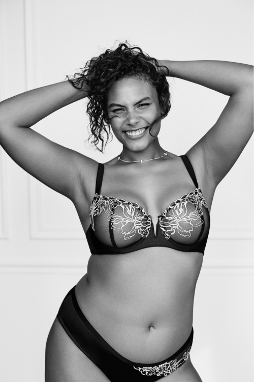 lanebryant:The women who wear Cacique know that sexy comes in many shapes and sizes. They’re no ange