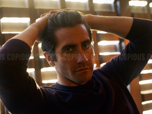 Jake Gyllenhaal photographed by Mark Seliger for Details (August 2015) | Outtake.