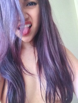 veevalencia:  Just look my violet hair! It’s fucking beautiful.   Fucking fabulous.