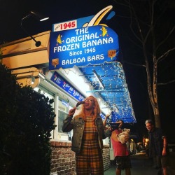 There’s always money in the banana stand! (at Sugar &lsquo;n Spice, Balboa Island) https://www.instagram.com/p/BnfrI5eBl_U/?utm_source=ig_tumblr_share&amp;igshid=1lcbcgeulisb4