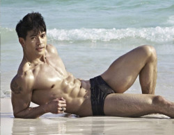 Viva!Asian hunks!