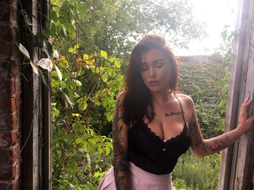 dreamy-babydoll:There’s no difference between heaven and hell when you’re with me honey