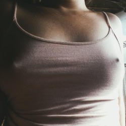 girllovingnipples:touch my 🍒