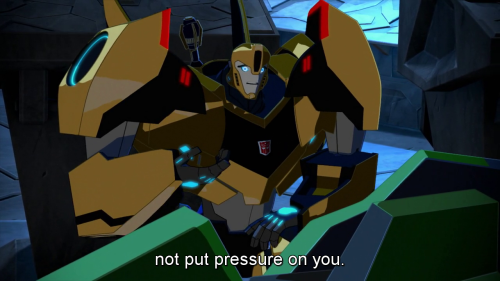 kisachi-tf:something that I love about Grimlock is how he really cares about what Bee thinks about h