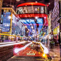 So-Dayi:  Levanterman:  Saw My First Ghost Bus Of 2016 This Week On Oxford Street