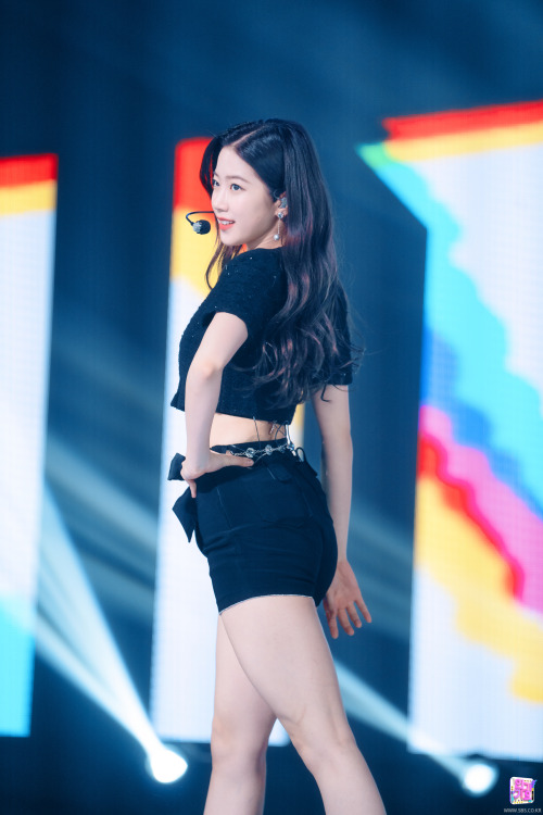 Kazuha (Le Sserafim) - SBS Inkigayo Pics [Part 1]