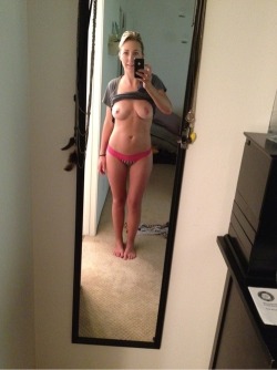 reallysexyselfshots:  Come check out my blog