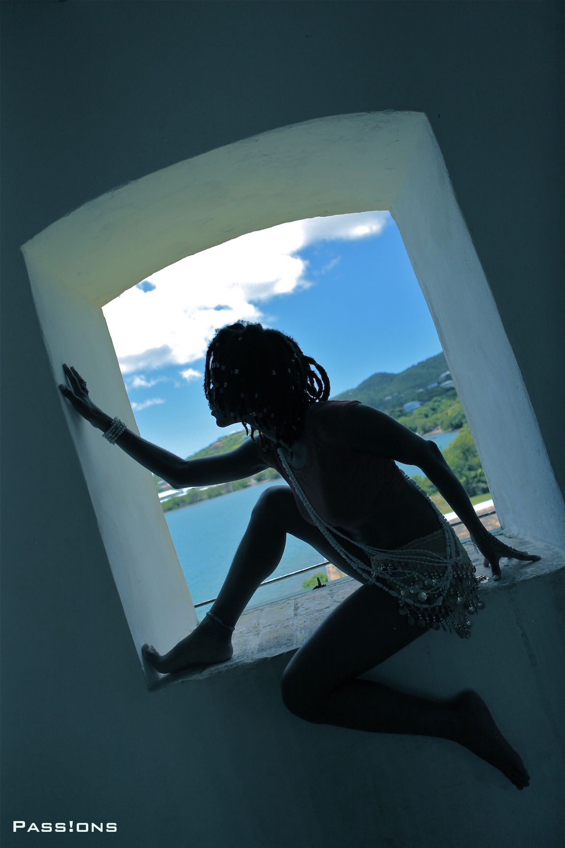 passions-ink:  Usheda &amp; Kaeya for Alien Pass!on St. Croix 2014 Usheda  FB | Sound