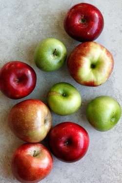 foodffs:  Apple Crisp-Apple Pie Really nice