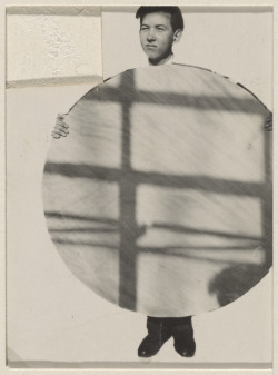 nervoservo:   Edmund Collein - Photoplastik, Japanese Student at Bauhaus Holding Circle of Shadows, 1928