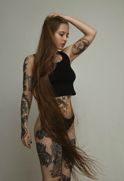 hellothierrybretonfan:  t b